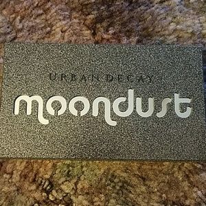 Urban Decay Moondust